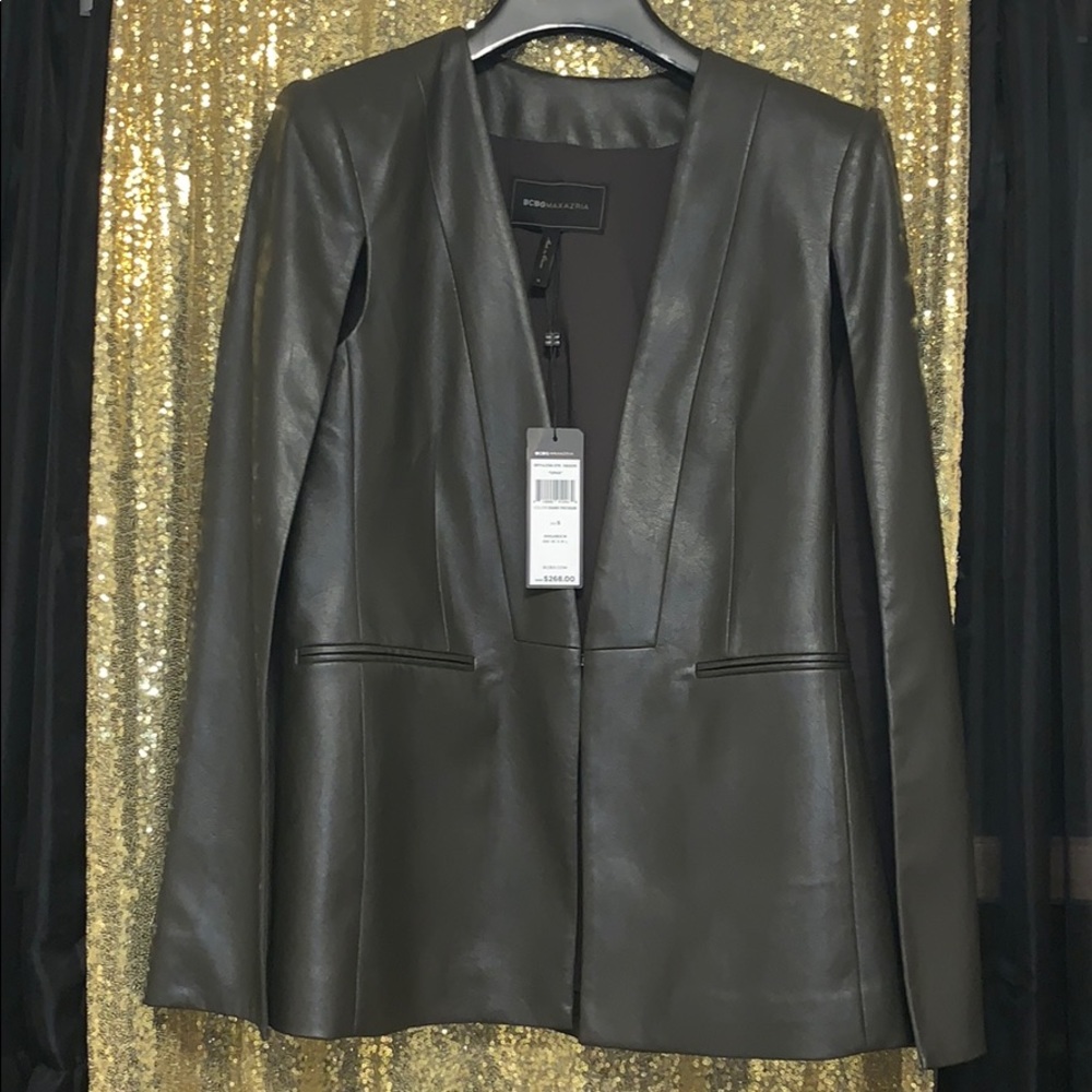 BCBG cape sleeve jacket!